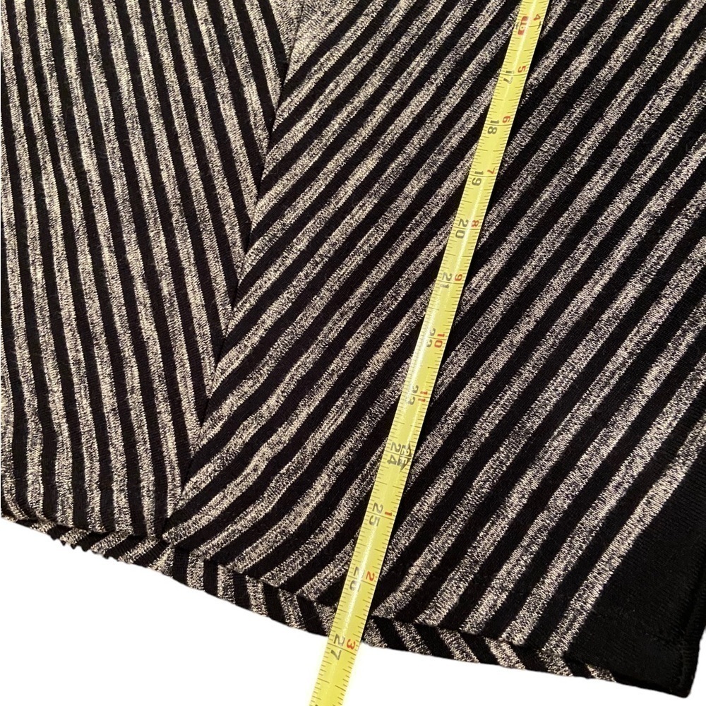 Max Studio Specialty Products size S Top - Picture 8 of 8